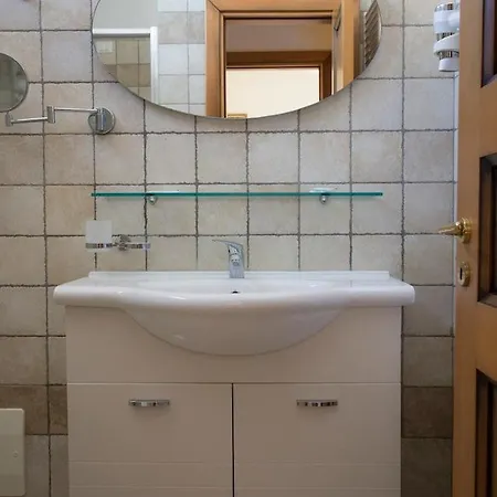 Resort Portoselvaggio 4*