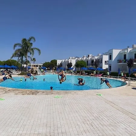 Resort Portoselvaggio Sant Isidoro (Apulia)