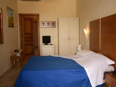 Portoselvaggio 4*