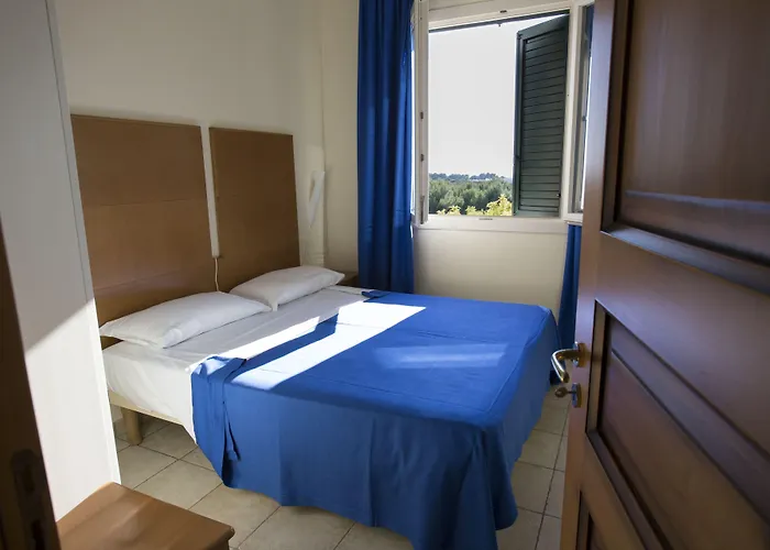 Portoselvaggio 4* Sant Isidoro (Apulia)